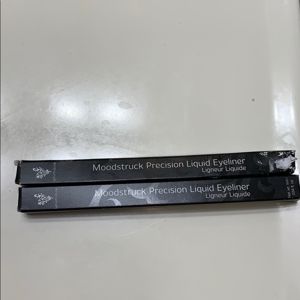 Younique liquid eyeliner